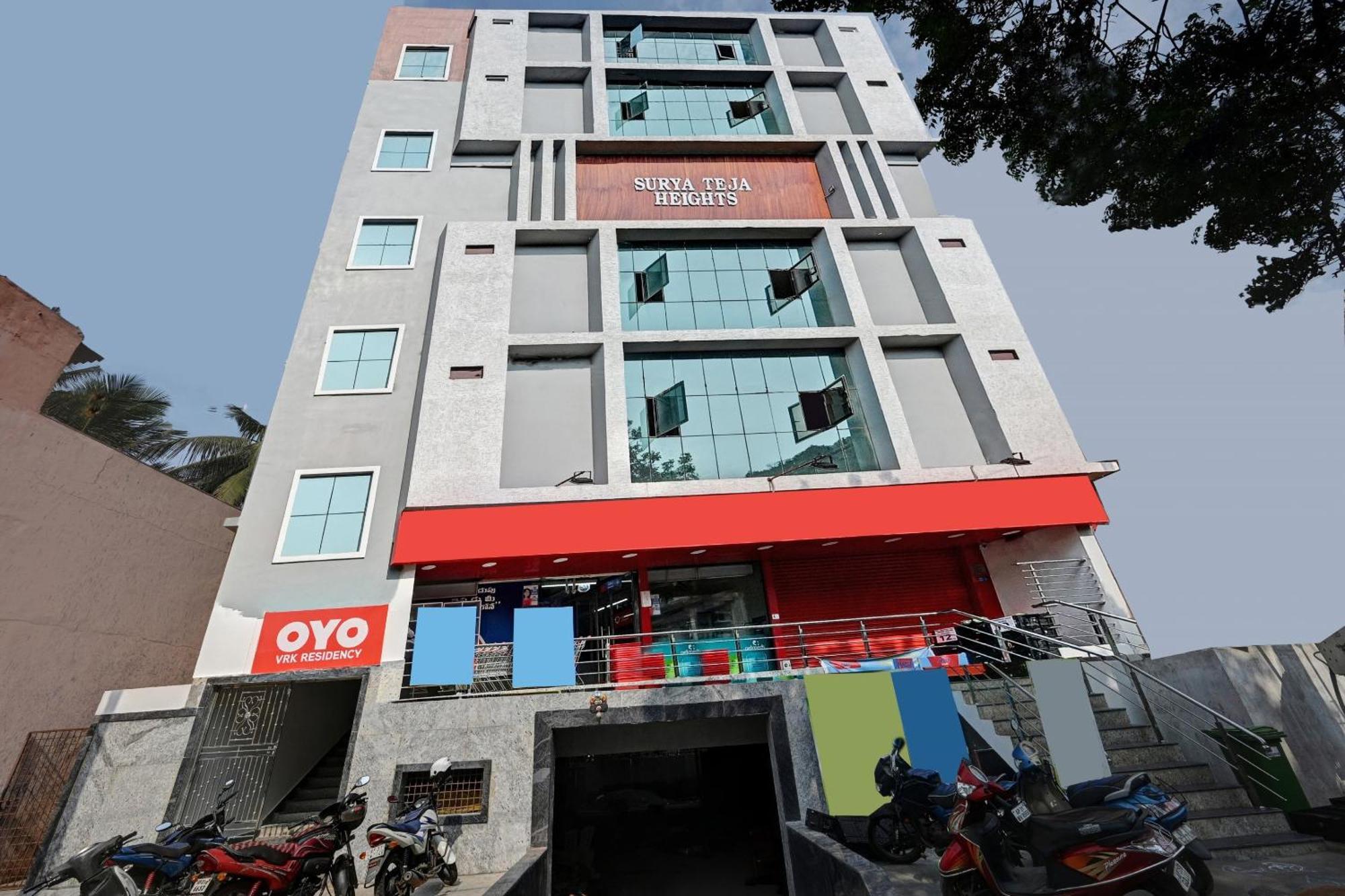 Hotel O Vrk Residency Kurmannapalem Buitenkant foto