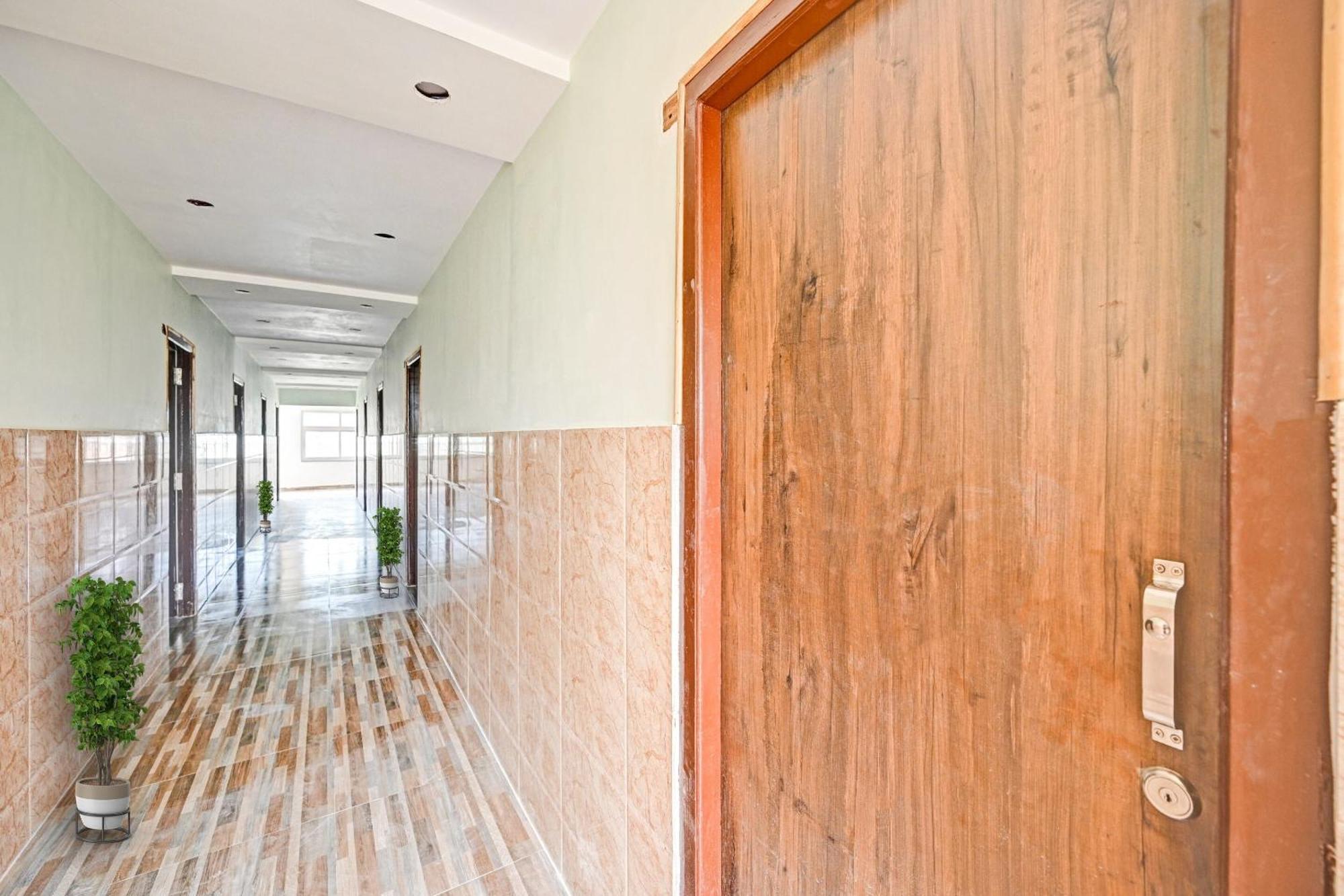 Hotel O Vrk Residency Kurmannapalem Buitenkant foto